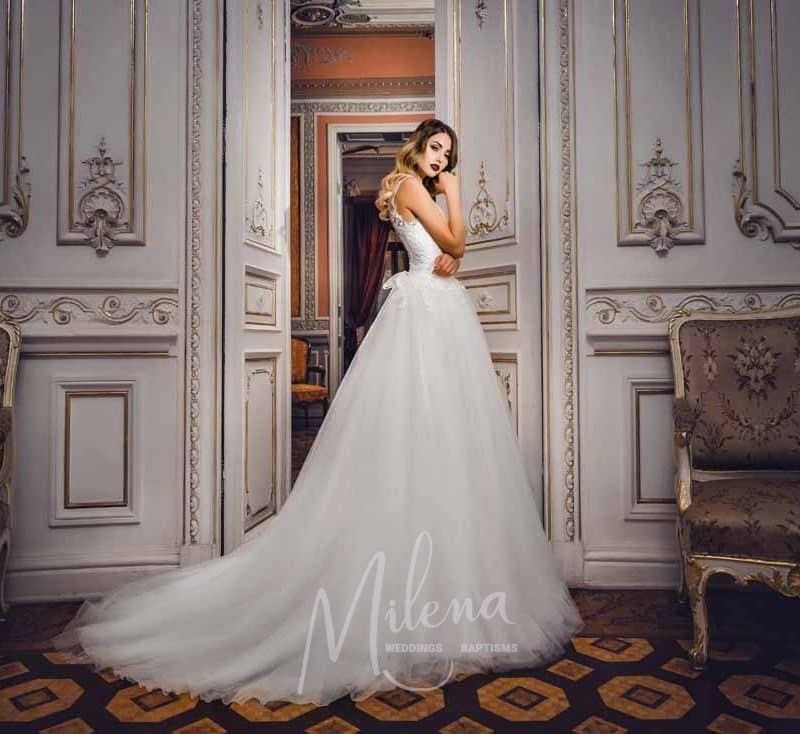 Γοργονέ νυφικό με αποσπώμενη φούστα